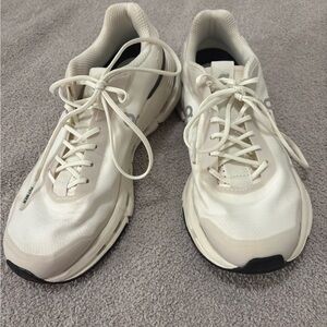 On CloudNova Form 2 Cream Athletic Shoes Size 6 (Very Gently Worn)